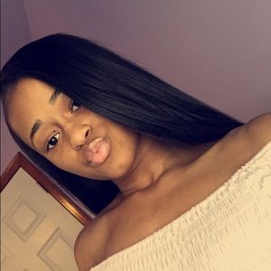 Meet your Posher, Alyssa